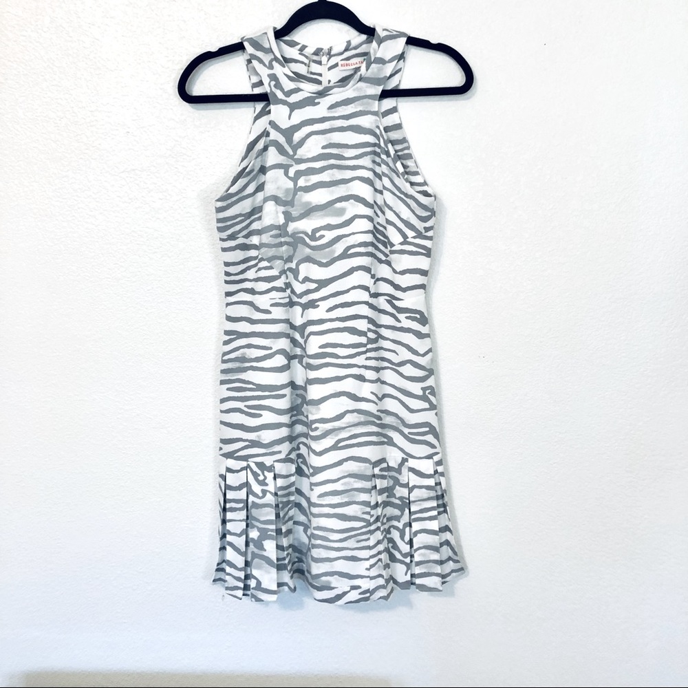 Rebecca Taylor White and Gray Zebra Print Sleeveless Ruffle Hem Dress